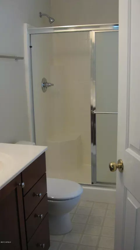 3673 E Orchid Ln, Gilbert, AZ 85296 photo 4