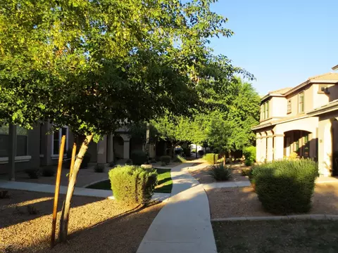 1935 E Oxford Ln, Gilbert, AZ 85295 photo 11