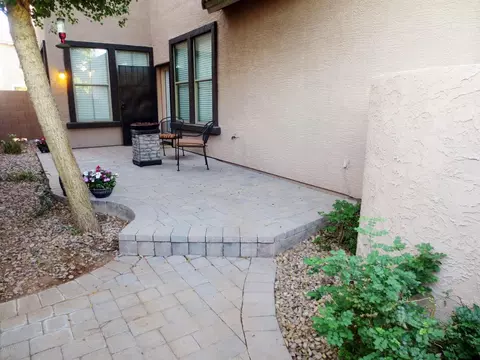 1935 E Oxford Ln, Gilbert, AZ 85295 photo 4