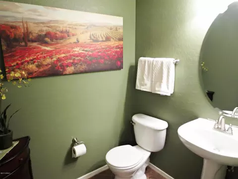 1935 E Oxford Ln, Gilbert, AZ 85295 photo 21
