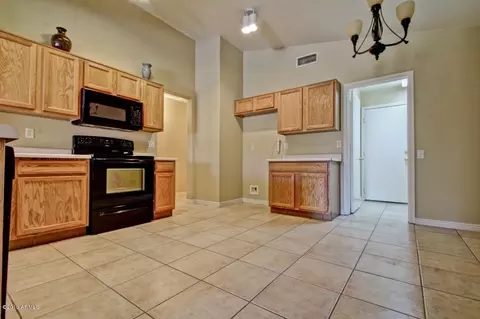 8727 E Natal Cir, Mesa, AZ 85209 photo 6