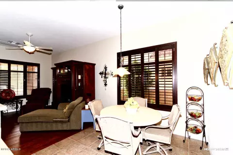 4163 E Walnut Rd, Gilbert, AZ 85298 photo 9