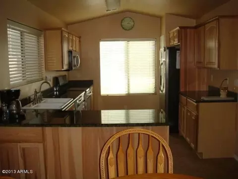 10652 Emerald Ave, Mesa, AZ 85208 photo 2