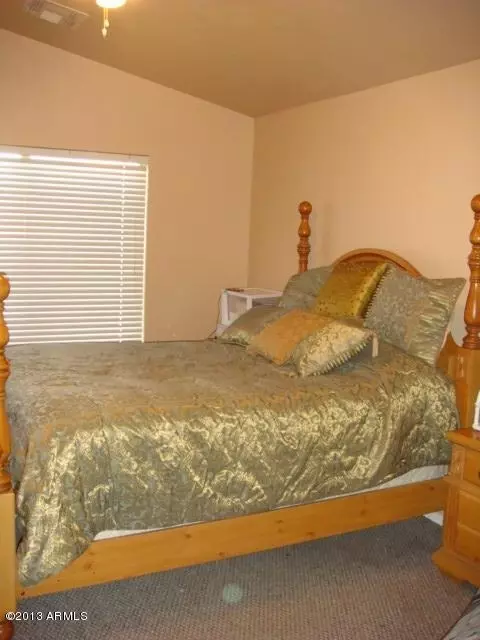 10652 Emerald Ave, Mesa, AZ 85208 photo 9