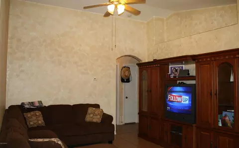 2809 S 65th Ave, Phoenix, AZ 85043 photo 2