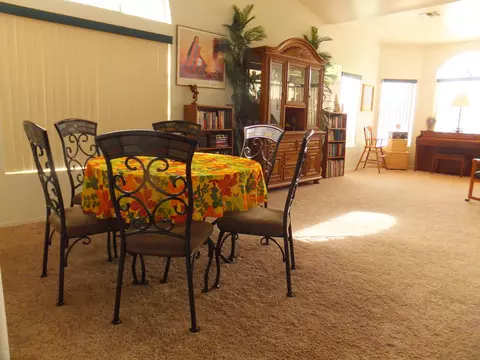 1733 W Laurel Ct, Gilbert, AZ 85233 photo 5