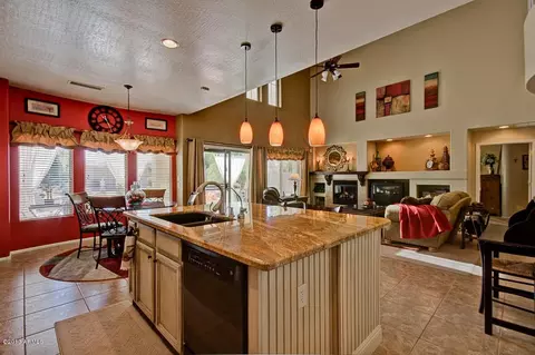 10325 E Jerome Ave, Mesa, AZ 85209 photo 6