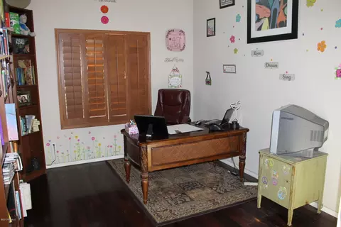 4123 S Clancy --, Mesa, AZ 85212 photo 17