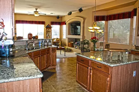9815 E Lompoc Ave, Mesa, AZ 85209 photo 12