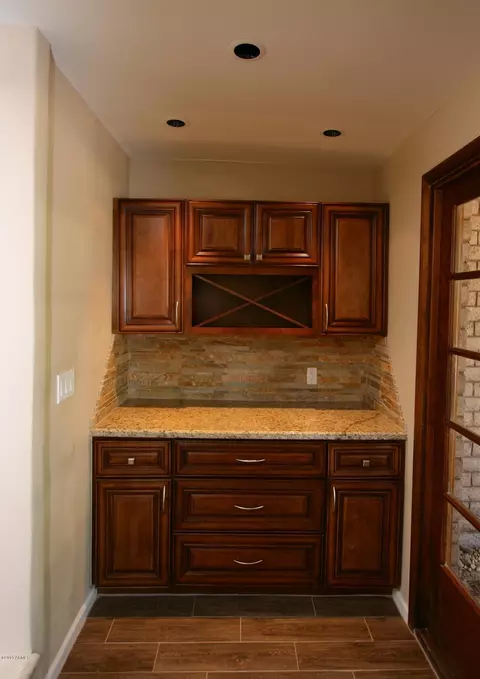 2422 E Cinnabar Ave, Phoenix, AZ 85028 photo 26