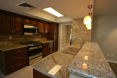 2422 E Cinnabar Ave, Phoenix, AZ 85028 photo 30