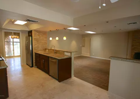 2422 E Cinnabar Ave, Phoenix, AZ 85028 photo 28