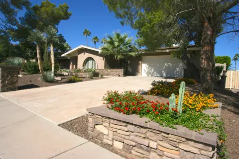 2422 E Cinnabar Ave, Phoenix, AZ 85028 photo 10