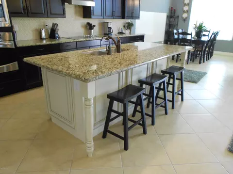 2907 E Maplewood St, Gilbert, AZ 85297 photo 4