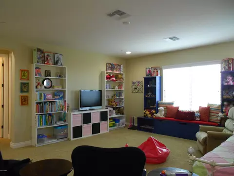 2907 E Maplewood St, Gilbert, AZ 85297 photo 13