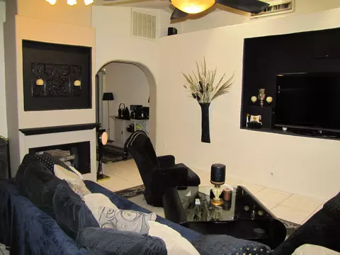 2913 E John Cabot Rd, Phoenix, AZ 85032 photo 9