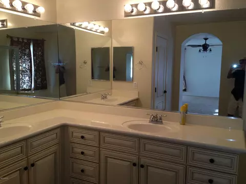 3863 Edna Dr, Gilbert, AZ 85296 photo 11