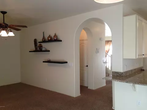 3863 Edna Dr, Gilbert, AZ 85296 photo 4