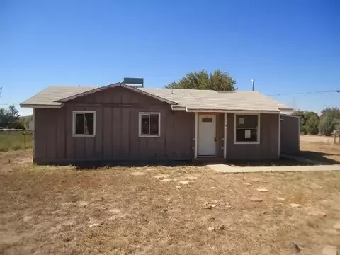 135 E Laguna Trl, Paulden, AZ 86334 photo 1