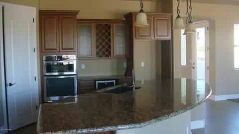 3216 E Branham Ln, Phoenix, AZ 85042 photo 10