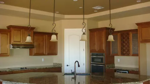 3216 E Branham Ln, Phoenix, AZ 85042 photo 1