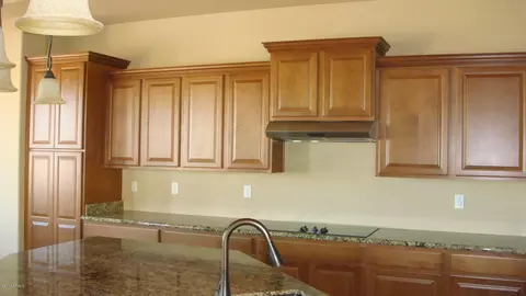 3216 E Branham Ln, Phoenix, AZ 85042 photo 12