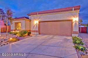 218 W 14th Ave, Apache Junction, AZ 85120 photo 3