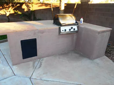 3305 E Powell Ct, Gilbert, AZ 85298 photo 5