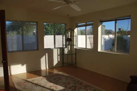 2529 E Turquoise Dr, Phoenix, AZ 85028 photo 13
