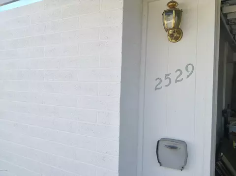 2529 E Turquoise Dr, Phoenix, AZ 85028 photo 7