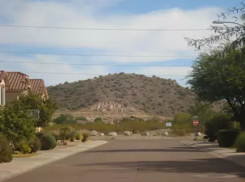 1103 E Monona Dr, Phoenix, AZ 85024 photo 8