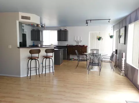 1103 E Monona Dr, Phoenix, AZ 85024 photo 1