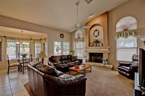 1138 W Iris Dr, Gilbert, AZ 85233 photo 12