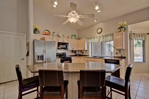 1138 W Iris Dr, Gilbert, AZ 85233 photo 10