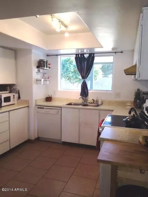 2807 E Sierra St, Phoenix, AZ 85028 photo 7
