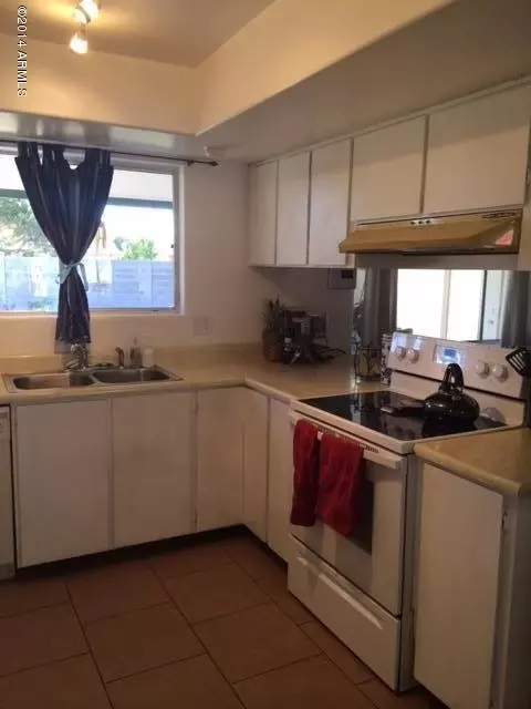 2807 E Sierra St, Phoenix, AZ 85028 photo 8