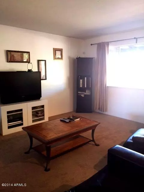 2807 E Sierra St, Phoenix, AZ 85028 photo 4