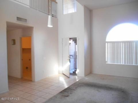 3211 E Behrend Dr, Phoenix, AZ 85050 photo 3