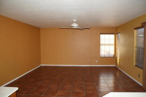 802 W Devon Dr, Gilbert, AZ 85233 photo 1