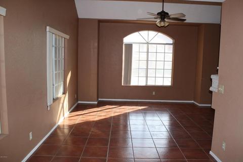 802 W Devon Dr, Gilbert, AZ 85233 photo 9