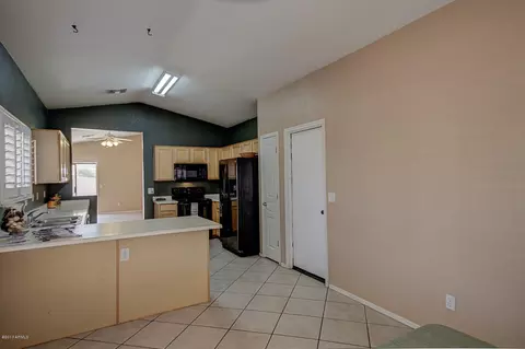 2267 E Mariposa Grande --, Phoenix, AZ 85024 photo 10