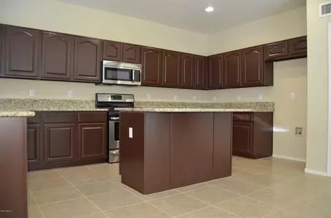 630 N Pheasant Dr, Gilbert, AZ 85234 photo 5
