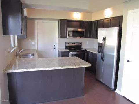 410 E Renee Dr, Phoenix, AZ 85024 photo 8