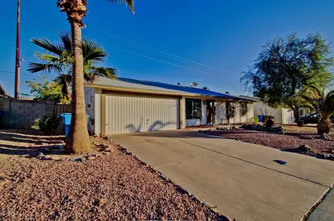 4134 E Jicarilla St, Phoenix, AZ 85044 photo 1