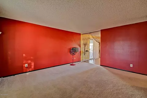 4134 E Jicarilla St, Phoenix, AZ 85044 photo 4