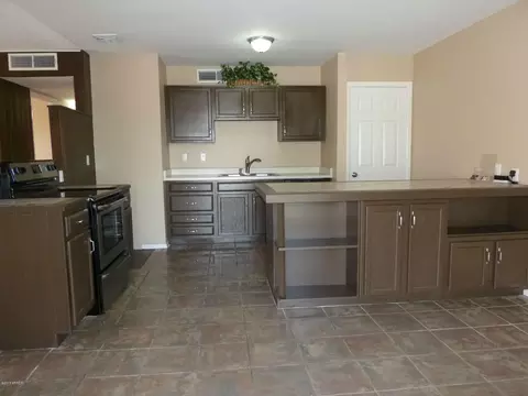 4522 E Sunland Ave, Phoenix, AZ 85040 photo 1