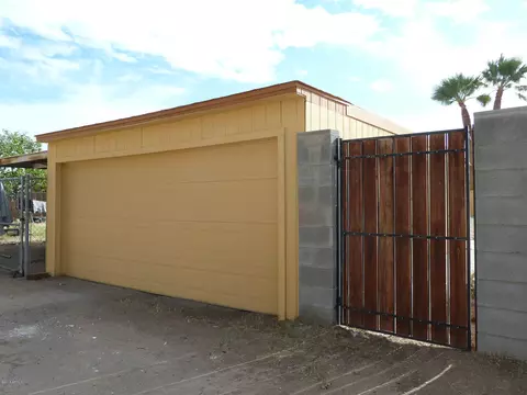 4522 E Sunland Ave, Phoenix, AZ 85040 photo 4