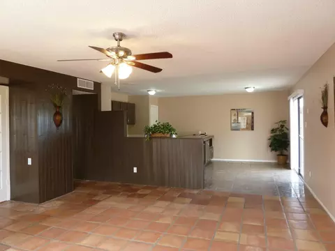 4522 E Sunland Ave, Phoenix, AZ 85040 photo 10