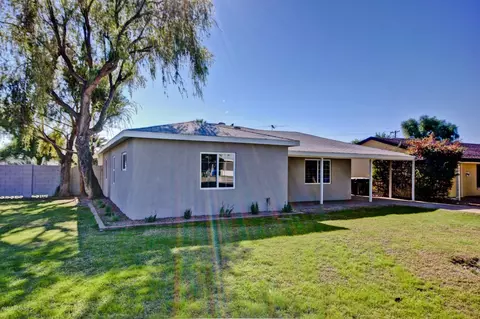 3841 E Monterosa St, Phoenix, AZ 85018 photo 2