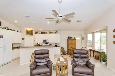 4258 E Strawberry Dr, Gilbert, AZ 85298 photo 9